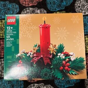 LEGO Festive Candle Centerpiece - Red and Green